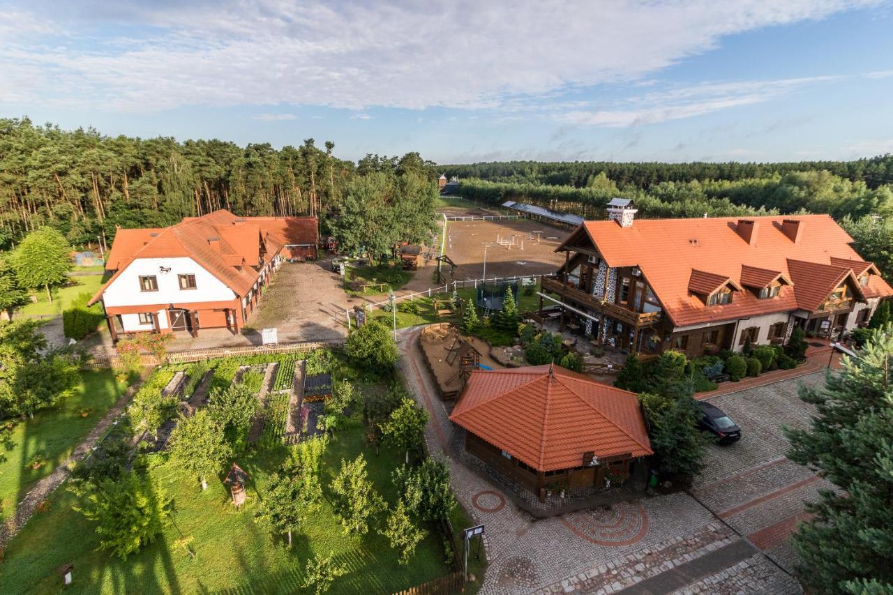 Hotel Osada Karbowko Wellness & Spa Elgiszewo  Exterior photo